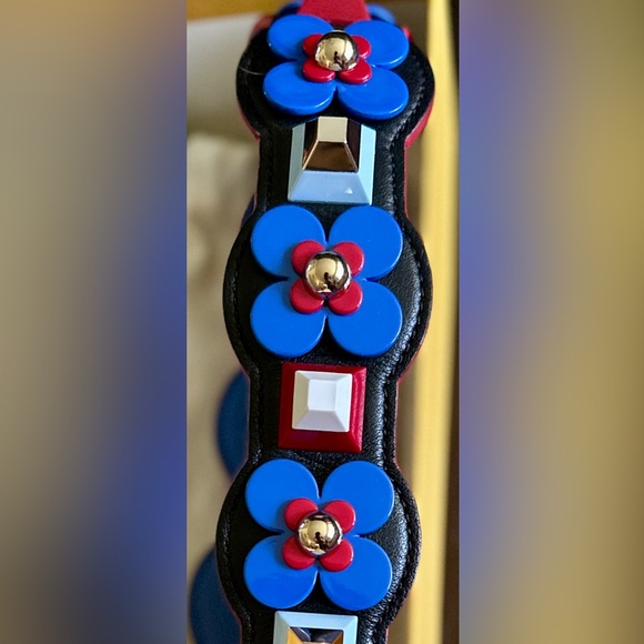 Fendi Flowerland Bag Strap with Tags - Picture 2 of 6